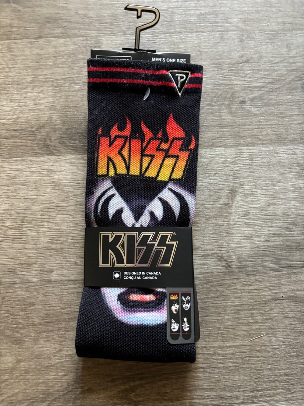 Kiss Socks